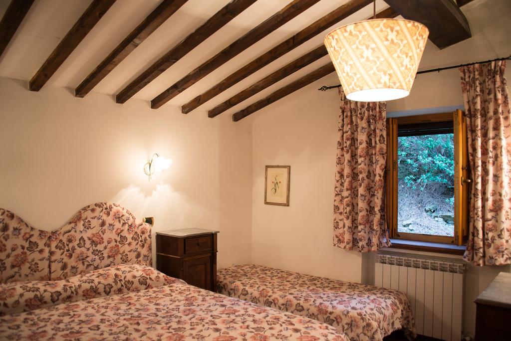 Borgo La Dogana Tuoro sul Trasimeno Ruang foto