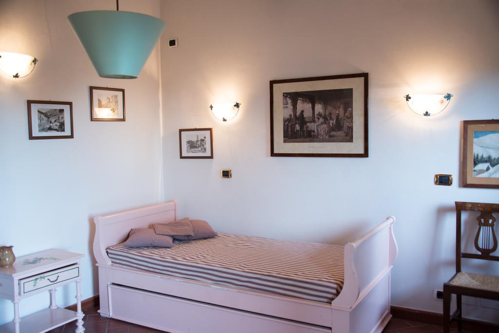 Borgo La Dogana Tuoro sul Trasimeno Ruang foto
