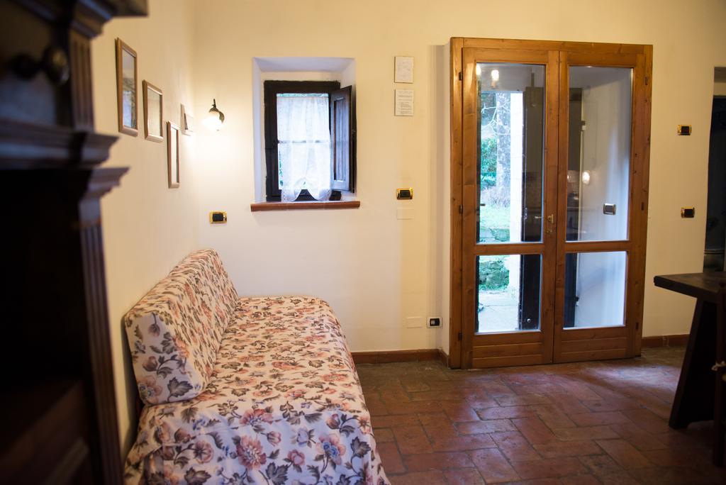 Borgo La Dogana Tuoro sul Trasimeno Bagian luar foto
